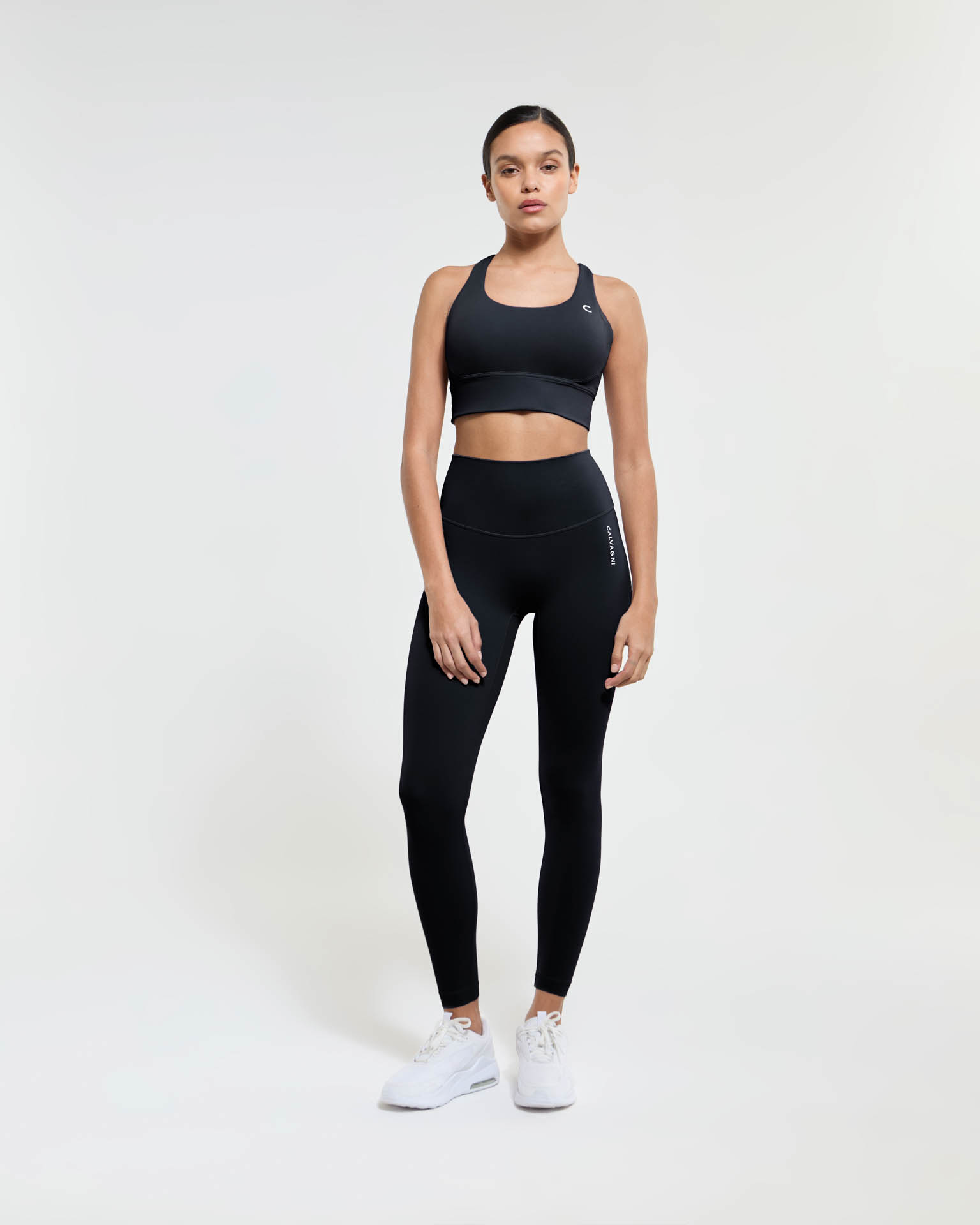 todo a negro_low_CALVAGNI_18AGO_0260 copy 2