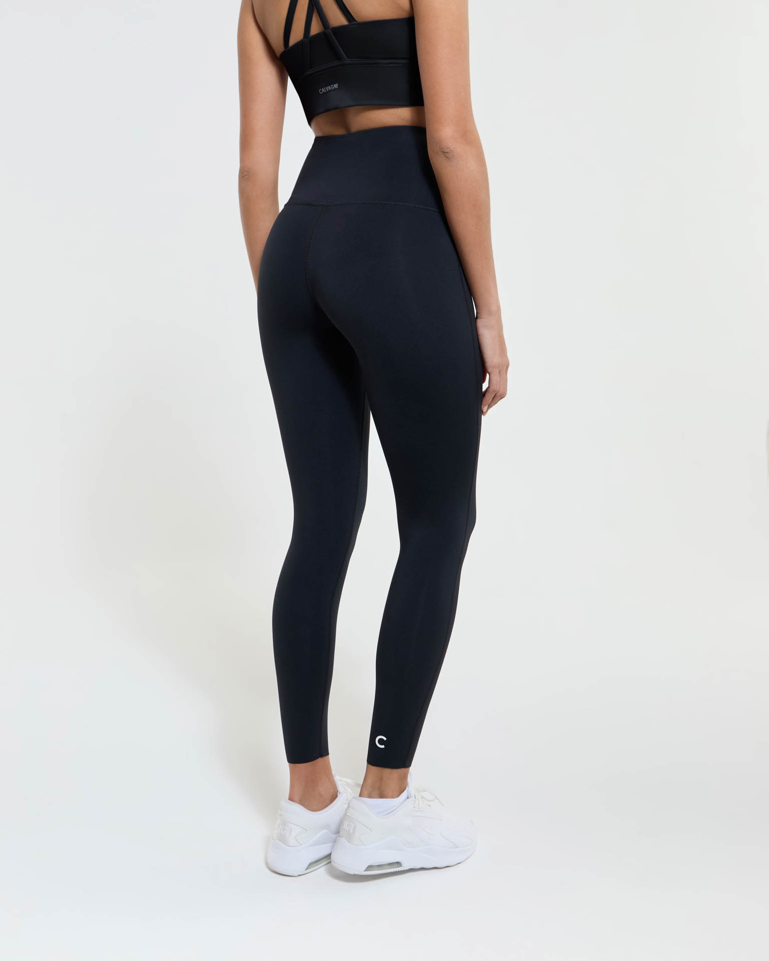 top a negro_low_CALVAGNI_18AGO_0332 copy 2